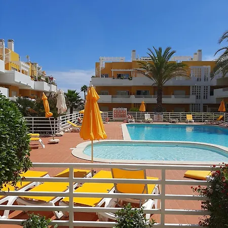 Royal Golf By Amandio Batista Apartment